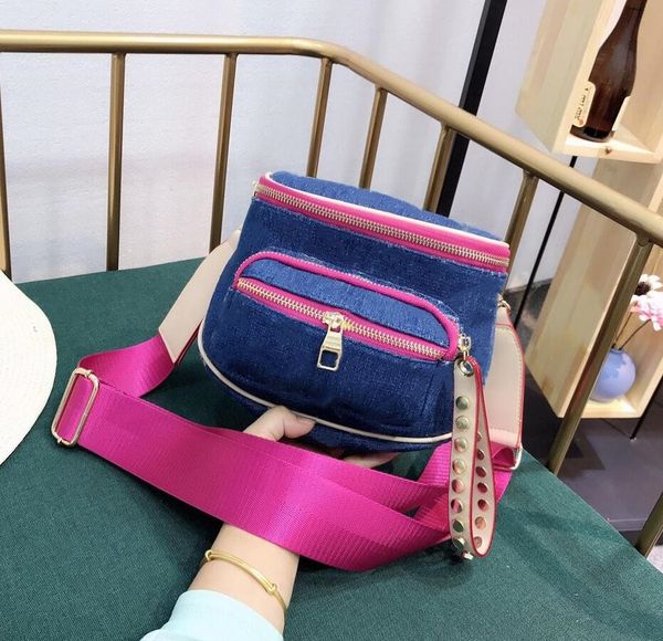 2019 роскошная мода искусственная кожа талия сумка для fanny pack дизайнерский ремень грудь сумки деньги держатель мобильного телефона
2019 роскошная мода искусственная кожа талия сумка для fanny pack дизайнерский ремень грудь сумки деньги держатель мобильного телефона