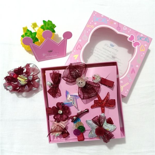 children's 10-piece cloth bag hairpin cute baby princess crown hairpin girl children's suit 10 set gift box set, Slivery;white
children's 10-piece cloth bag hairpin cute baby princess crown hairpin girl children's suit 10 set gift box set, Slivery;white
