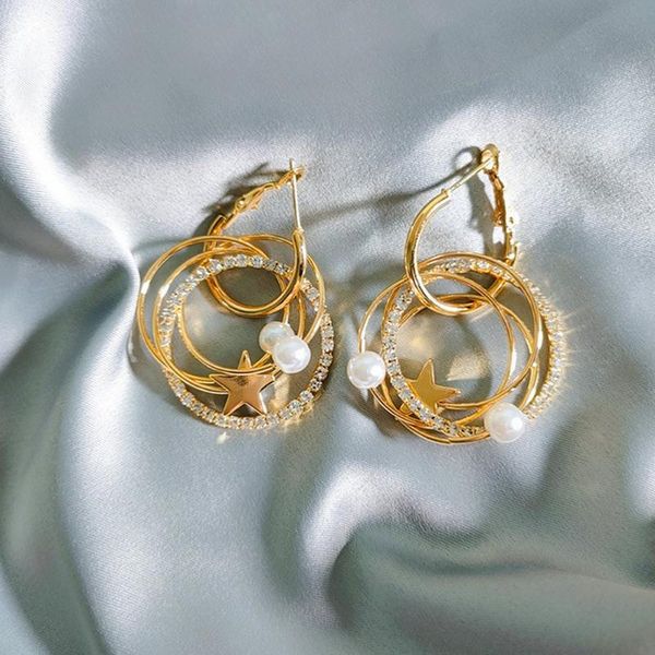 2020 new korea cute metal round pentagram imitation pearl rhineston drop earrings for women girl fashion jewelry accessories, Silver
2020 new korea cute metal round pentagram imitation pearl rhineston drop earrings for women girl fashion jewelry accessories, Silver
