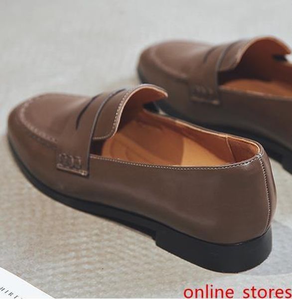 ju047 man spring casual shoes breathable light men lace-up new women s leather shoes wild personality shoes fashion big size 39-46
ju047 man spring casual shoes breathable light men lace-up new women s leather shoes wild personality shoes fashion big size 39-46