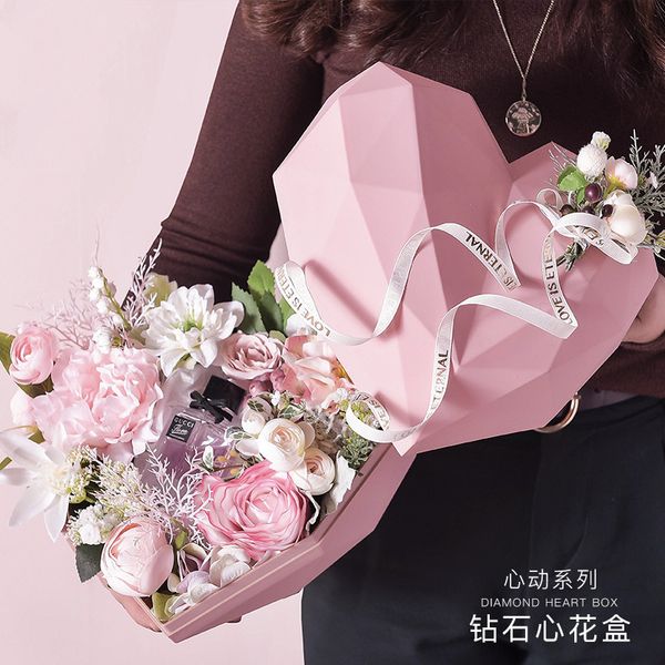 gift wrap 1pcs high-end birthday diamond heart shape flower box rose gold color inner packaging
gift wrap 1pcs high-end birthday diamond heart shape flower box rose gold color inner packaging