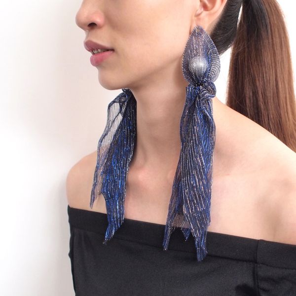 manilai fashion lace long earrings wrap imitation pearl crystal beaded large statement earrings wedding jewelry elegant earrings, Silver
manilai fashion lace long earrings wrap imitation pearl crystal beaded large statement earrings wedding jewelry elegant earrings, Silver