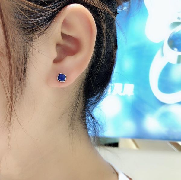 natural gem lapis lazuli earrings s925 sterling silver retro craft jewelry simple fresh square silver stud earrings for women, Golden;silver
natural gem lapis lazuli earrings s925 sterling silver retro craft jewelry simple fresh square silver stud earrings for women, Golden;silver