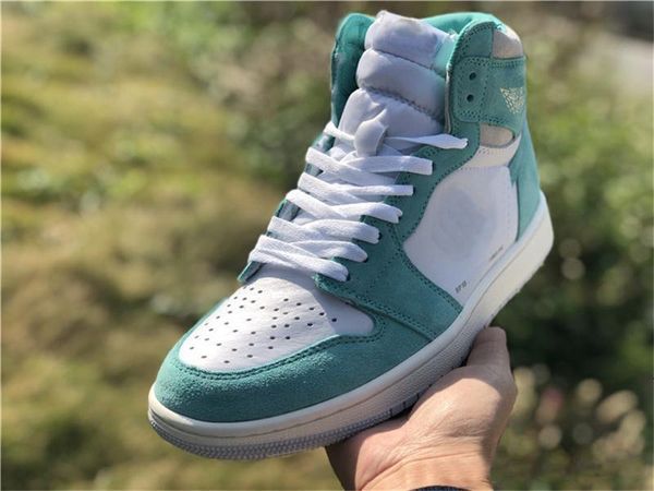 2019 air high og 1 retro turbo green basketball shoes white light smoke grey sail 555088-311 men sports sneakers with box, Black
2019 air high og 1 retro turbo green basketball shoes white light smoke grey sail 555088-311 men sports sneakers with box, Black