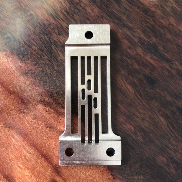 jukl mh-1261 needle plate for thin light clothing sewing machine parts accessories, Black
jukl mh-1261 needle plate for thin light clothing sewing machine parts accessories, Black