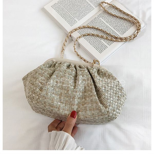 cloud woolen women messenger bag autumn 2019 new fashion handbag fashion chain shoulder bag women's clutch
cloud woolen women messenger bag autumn 2019 new fashion handbag fashion chain shoulder bag women's clutch