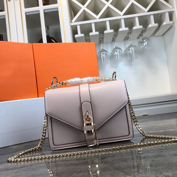 2020 selling designer handbag shoulder bag for female purses ladies shoulder bags 22cm purse
2020 selling designer handbag shoulder bag for female purses ladies shoulder bags 22cm purse