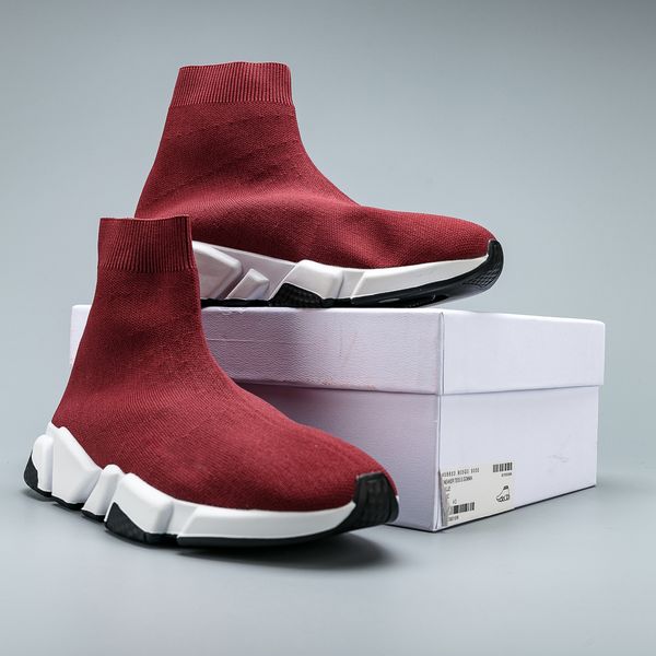 2020 new fashion quality knit socks shoes speed trainer high race womens sneakers black white slip-on triple s casual shoes size 35-45
2020 new fashion quality knit socks shoes speed trainer high race womens sneakers black white slip-on triple s casual shoes size 35-45