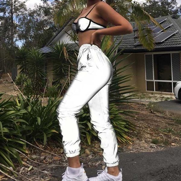 sreetwear reflective pants women high waist hip hop harem sweatpants women 2020 female loose trousers pantalon femme joggers, Black;white
sreetwear reflective pants women high waist hip hop harem sweatpants women 2020 female loose trousers pantalon femme joggers, Black;white