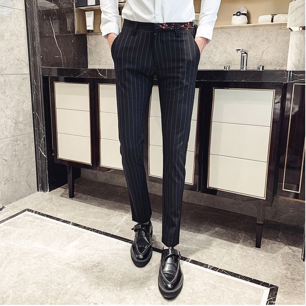 34-28 business formal wear striped pants men korean slim fit casual office trousers men all match streetwear mens dress pants, White;black
34-28 business formal wear striped pants men korean slim fit casual office trousers men all match streetwear mens dress pants, White;black