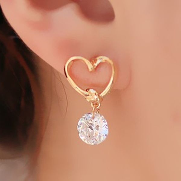 2019 new fashion earrings jewelry hollow love heart fine zircon earrings for woman accessories gift, Silver
2019 new fashion earrings jewelry hollow love heart fine zircon earrings for woman accessories gift, Silver