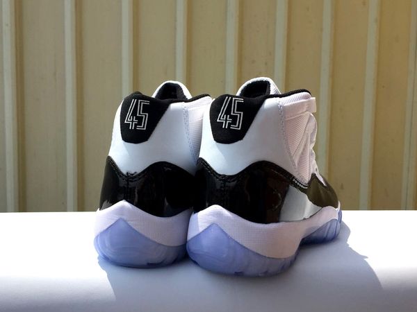 XI 11s Concord 45 мужская баскетбольная обувь 11 спортивные ретро кроссовки 378037-100
XI 11s Concord 45 мужская баскетбольная обувь 11 спортивные ретро кроссовки 378037-100