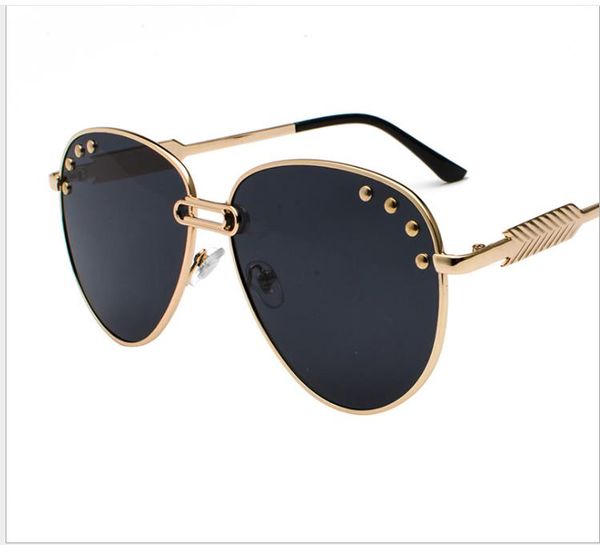 new european and american women's personality fashion sunglasses striped sunglasses male sunglasses, White;black
new european and american women's personality fashion sunglasses striped sunglasses male sunglasses, White;black