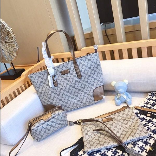 2019 three-piece fashion new designers handbag classic selling style real cow high leather tote bag shoulder shopping--22
2019 three-piece fashion new designers handbag classic selling style real cow high leather tote bag shoulder shopping--22