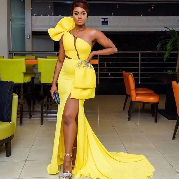 bling yellow split long prom gowns one shoulder sleeveless bow appliqued formal dress south african mermaid evening gown, Black
bling yellow split long prom gowns one shoulder sleeveless bow appliqued formal dress south african mermaid evening gown, Black