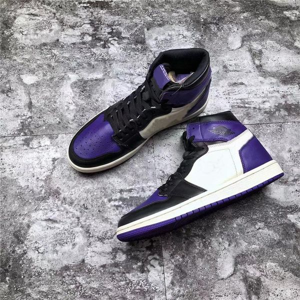 2018 1 high og court purple pine green retros 1s basketball shoes for men authentic quality man 555088-501 real leather sneakers with box
2018 1 high og court purple pine green retros 1s basketball shoes for men authentic quality man 555088-501 real leather sneakers with box