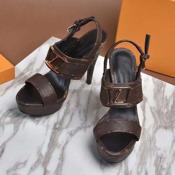 with box lady sandals slippers sandals shoe shoes slide casual shoes flip flops size:35-41 for woman l1905, Black;red
with box lady sandals slippers sandals shoe shoes slide casual shoes flip flops size:35-41 for woman l1905, Black;red