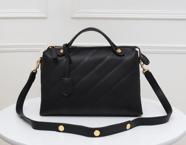 designer luxury handbags shoulder crossbody bags fashion hand bags lady f letter rivet women purse artwork cowhide genuine leather cow
designer luxury handbags shoulder crossbody bags fashion hand bags lady f letter rivet women purse artwork cowhide genuine leather cow