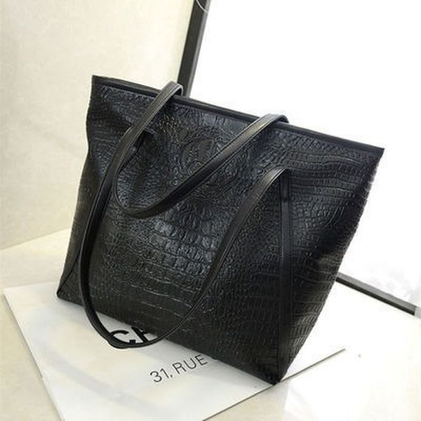 2020 new large bag fashionable women's crossbody bag european and american retro ladies handbag cross body bags
2020 new large bag fashionable women's crossbody bag european and american retro ladies handbag cross body bags