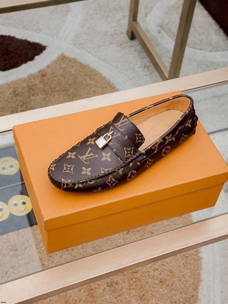 20ss italian mens shoes outdoor casual luxury brands men loafers genuine leather moccasins flats men breathable slip on boat shoes, Black
20ss italian mens shoes outdoor casual luxury brands men loafers genuine leather moccasins flats men breathable slip on boat shoes, Black