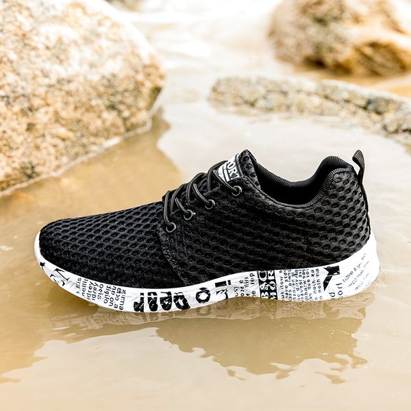 2020 summer breathable mesh men shoes lightweight swimming beach shoes flats fashion casual male brand aqua water big size
2020 summer breathable mesh men shoes lightweight swimming beach shoes flats fashion casual male brand aqua water big size