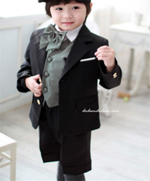 2020 boy's dress suit birthday party flower boy t stage performance suit (jacket + shorts + vest), White;black
2020 boy's dress suit birthday party flower boy t stage performance suit (jacket + shorts + vest), White;black