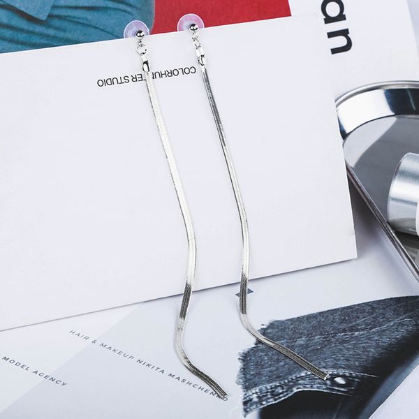 2018 korean minimalist style ear accessories all match long earrings for women metal snake chain tassel earrings, Silver
2018 korean minimalist style ear accessories all match long earrings for women metal snake chain tassel earrings, Silver