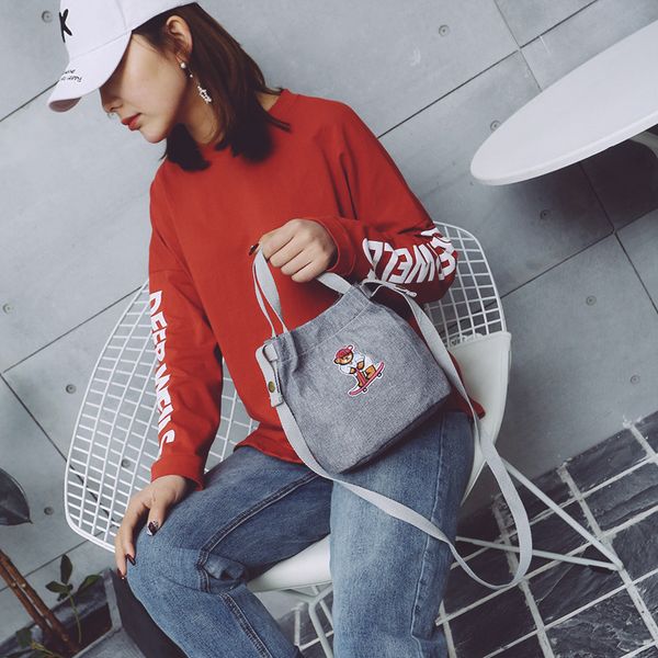 new cotton and linen art canvas bag female bucket shoulder portable diagonal retro casual shopping bag
new cotton and linen art canvas bag female bucket shoulder portable diagonal retro casual shopping bag
