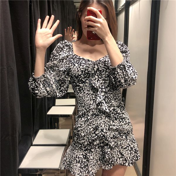 fashion floral print a line dress women ruffle lantern sleeve lady party dresses square collar mini dress summer roupa feminina, White;black
fashion floral print a line dress women ruffle lantern sleeve lady party dresses square collar mini dress summer roupa feminina, White;black
