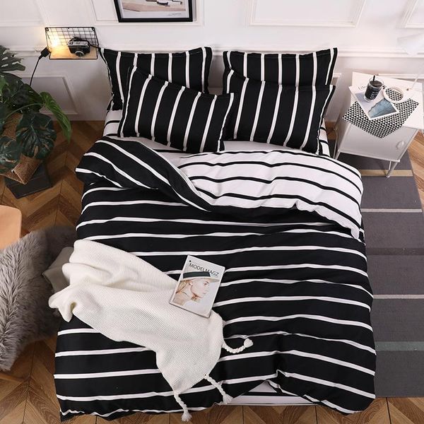 bedding set 3/4pcs bed linens home textile duvet cover set classic bedclothes modern sheet pillowcase king bedset
bedding set 3/4pcs bed linens home textile duvet cover set classic bedclothes modern sheet pillowcase king bedset