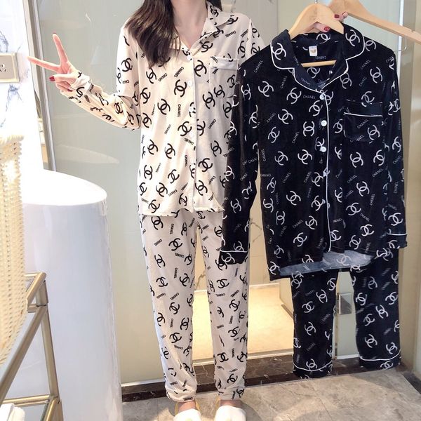 autumn and winter korean version of the big gold velvet pajamas ladies long-sleeve double can be worn outside cardigan home service, White
autumn and winter korean version of the big gold velvet pajamas ladies long-sleeve double can be worn outside cardigan home service, White