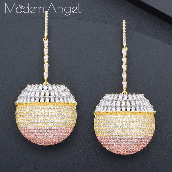 modemangel особенно charms disco ball корея длинные серьги для женщин свадьба дубай серебро cubic циркон партии ювелирных изделий 2020, Silver
modemangel особенно charms disco ball корея длинные серьги для женщин свадьба дубай серебро cubic циркон партии ювелирных изделий 2020, Silver