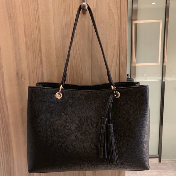 2020 womens genuine leather purses handbags woman bags fashion clutch large totes ladies hand bags cluth bag
2020 womens genuine leather purses handbags woman bags fashion clutch large totes ladies hand bags cluth bag