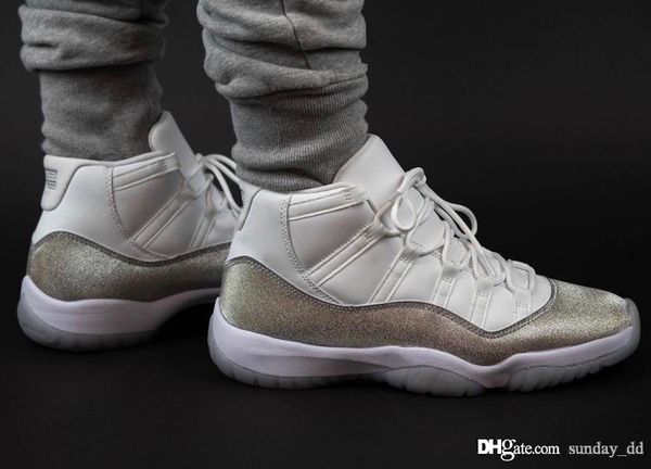 2019 hot air аутентичные 11 wmns metallic silver gray баскетбол обувь ретро мужчины женщины 11s спорт кроссовки ar0715-100 с коробкой
2019 hot air аутентичные 11 wmns metallic silver gray баскетбол обувь ретро мужчины женщины 11s спорт кроссовки ar0715-100 с коробкой