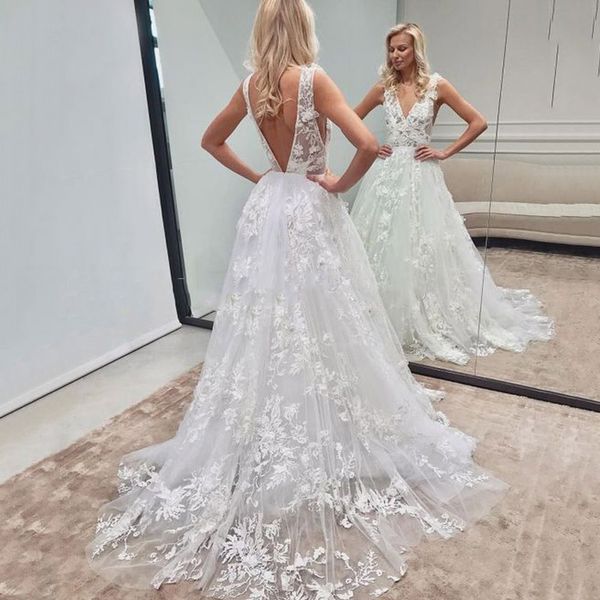 new design v neck lace wedding dress appliques a line open back wedding dresses sleeveless princess bridal gowns custom made, White
new design v neck lace wedding dress appliques a line open back wedding dresses sleeveless princess bridal gowns custom made, White