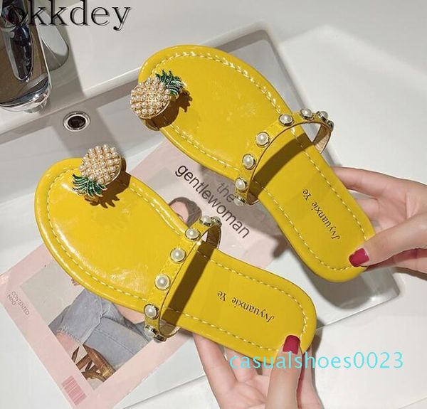 woman slippers new 2019 summer fashion solid color toe comfortable flat bottom round beach female slippers c23, Black
woman slippers new 2019 summer fashion solid color toe comfortable flat bottom round beach female slippers c23, Black