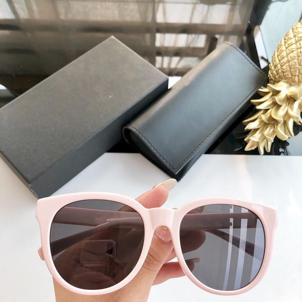 sunglasses female tide star glasses new round personality sunglasses ladies round face korean version of the male net red 9572-1
sunglasses female tide star glasses new round personality sunglasses ladies round face korean version of the male net red 9572-1