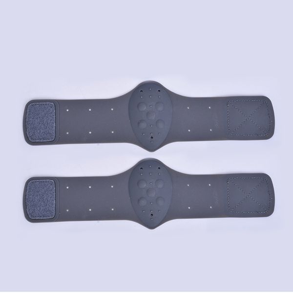 1 pair silicone gel correction flat feet relief fasciitis brace insoles bandage massage ortc foot care reusable arch support, Black
1 pair silicone gel correction flat feet relief fasciitis brace insoles bandage massage ortc foot care reusable arch support, Black
