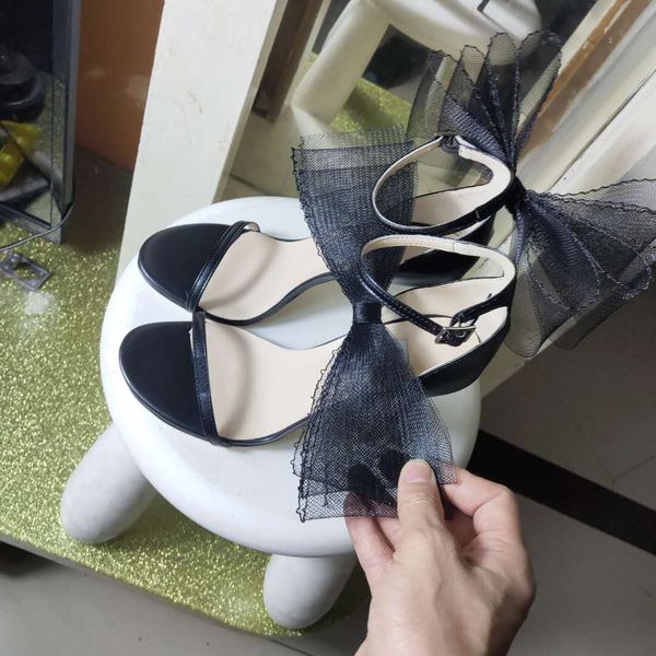 europclassic high heeled sandals coarse letters heel leather luxuryr suede woman shoes bow decoration size34-41, Black
europclassic high heeled sandals coarse letters heel leather luxuryr suede woman shoes bow decoration size34-41, Black
