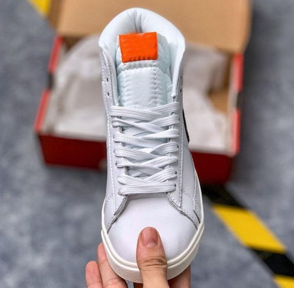 обновленный blazer mid х hawkins high school спортивная обувь странные вещи спортивные мужские кроссовки женщин дизайнер дез chaussures трен
обновленный blazer mid х hawkins high school спортивная обувь странные вещи спортивные мужские кроссовки женщин дизайнер дез chaussures трен