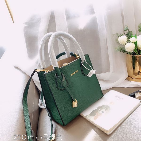 designer tote handbags shopping bag styles luxury handbag crossbody messenger shoulder bag leather brand womens bags totes 22cm, Black 
designer tote handbags shopping bag styles luxury handbag crossbody messenger shoulder bag leather brand womens bags totes 22cm, Black