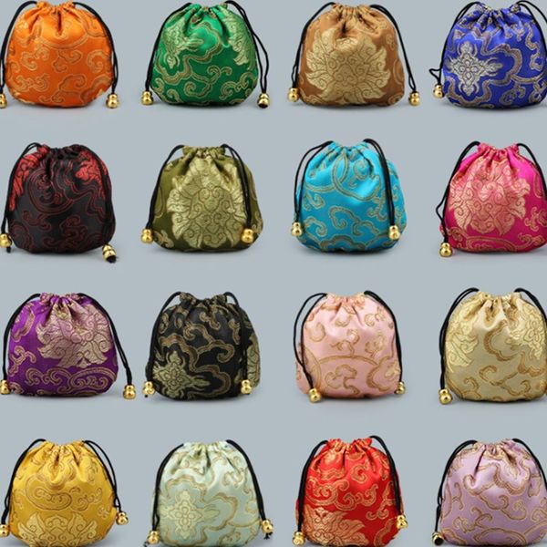 fashion 11*11cm xiangyun embroiderycandy bag chinese style jewelry bag jade articles buddha beads gift bag t2c5015 
fashion 11*11cm xiangyun embroiderycandy bag chinese style jewelry bag jade articles buddha beads gift bag t2c5015