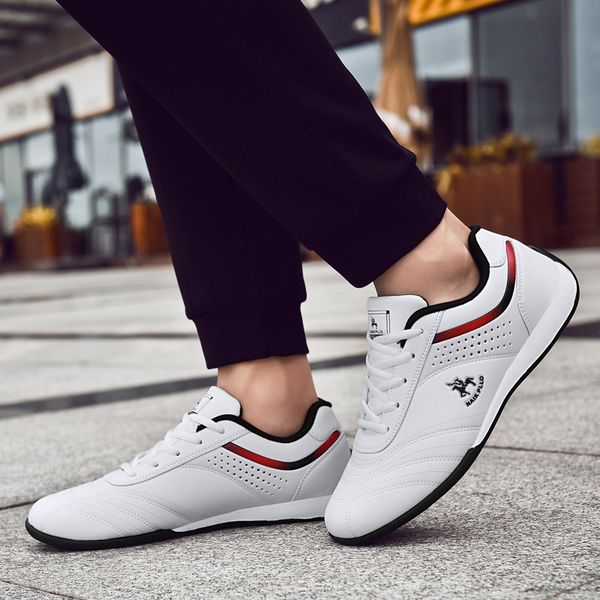 matching men's shoes autumn board shoes men's casual sports breathable travel all kinds of fashionable, Black
matching men's shoes autumn board shoes men's casual sports breathable travel all kinds of fashionable, Black