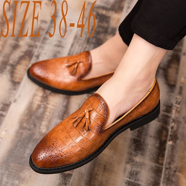 british dress shoes man tassel loafers leather business suit shoes pointed toe formal oxfords man wedding shoe moccasins for men, Black
british dress shoes man tassel loafers leather business suit shoes pointed toe formal oxfords man wedding shoe moccasins for men, Black