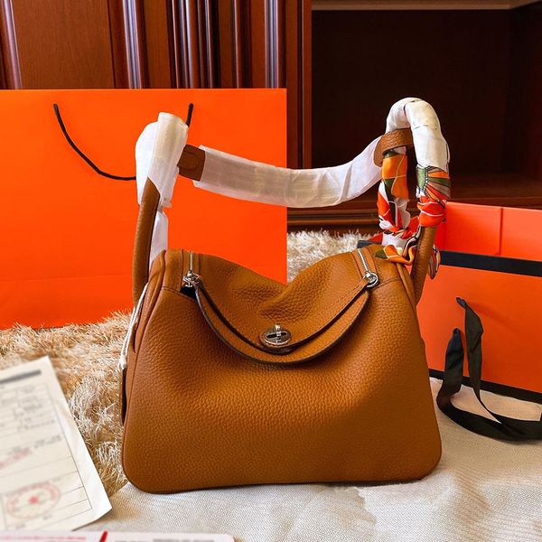 new fashion brand luxury shoulder bag designer handbags high-quality cowhide cross-body women's bag gift box i
new fashion brand luxury shoulder bag designer handbags high-quality cowhide cross-body women's bag gift box i