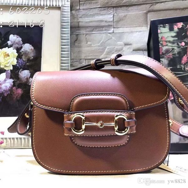 2020 fashion luxury shoulder bag design shell bag luxury design handbag genuine leather fashion printing model: 602205 a123
2020 fashion luxury shoulder bag design shell bag luxury design handbag genuine leather fashion printing model: 602205 a123