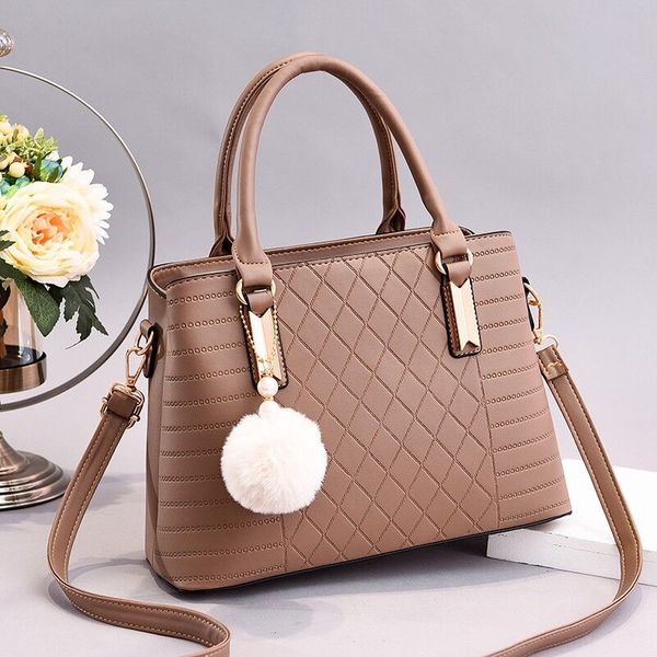 pu женская кожаная сумка 2020 новая мода простая сумка корейский диких плеча сумка 
pu женская кожаная сумка 2020 новая мода простая сумка корейский диких плеча сумка