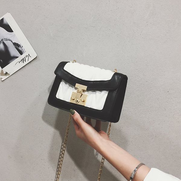 2020 female soft leather handbag original design bag for women shoulder tote fashion flap solid casual crossbody clutch purse
2020 female soft leather handbag original design bag for women shoulder tote fashion flap solid casual crossbody clutch purse