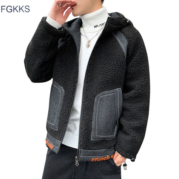fgkks new men fashion parkas coat winter brand men's big pocket printing trend jacket male spliced warm hooded parka coats, Black
fgkks new men fashion parkas coat winter brand men's big pocket printing trend jacket male spliced warm hooded parka coats, Black