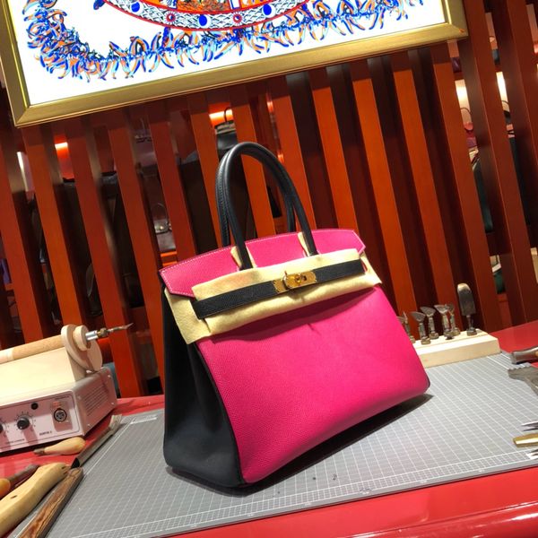 by order 7days orginal fuchsia brikin bag,epsom skin,handmade,wax thread,many colors with different size on website or instagram
by order 7days orginal fuchsia brikin bag,epsom skin,handmade,wax thread,many colors with different size on website or instagram